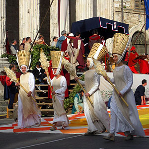Calendimaggio in Assisi