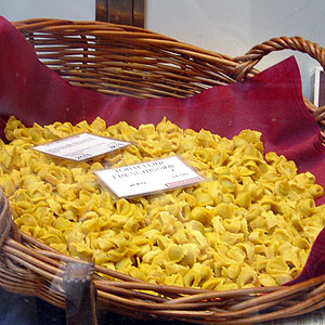 Tortelli Bologna