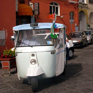 Tricycle taxi in Ischia