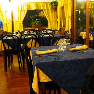 プロチダ島のRestaurant