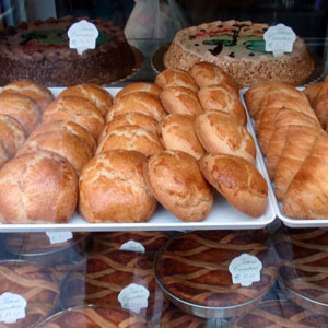 Pastry shop in Naples