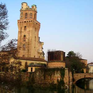 Carraresi Castle