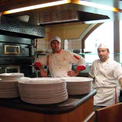 Padua's Restaurant Pe Pen