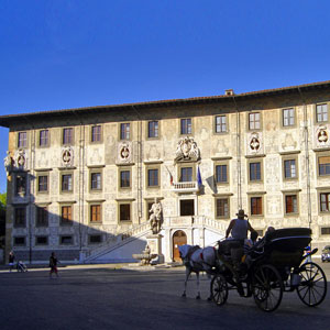 Palazzo della Carovana